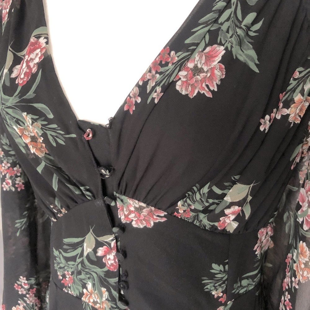 ASTR Floral Button Up Midi Dress - Picture 5 of 6